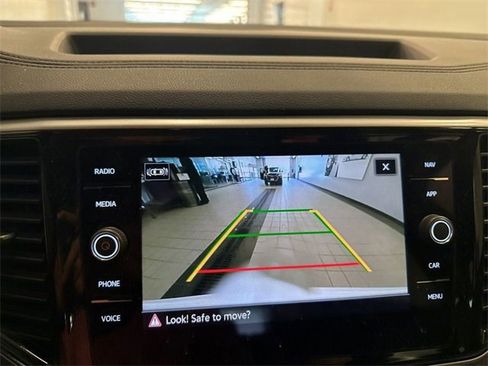 Used 2023 Volkswagen Atlas Cross Sport SEL image 24