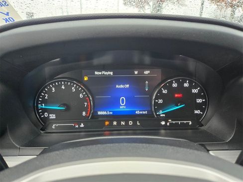 Used 2022 Ford Explorer XLT w/ Equipment Group 202A image 14