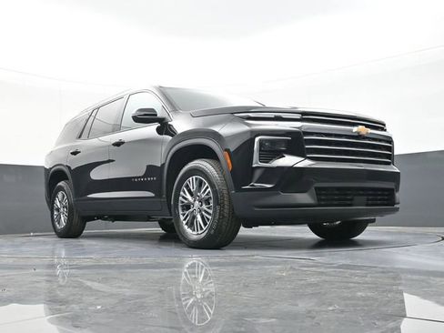 New 2025 Chevrolet Traverse LT w/ LPO, Floor Liner Package image 49