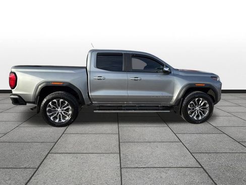 Used 2023 GMC Canyon Denali image 6