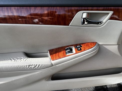 Used 2008 Toyota Solara SLE image 13