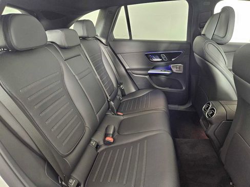 New 2025 Mercedes-Benz GLC 350e 4MATIC image 21