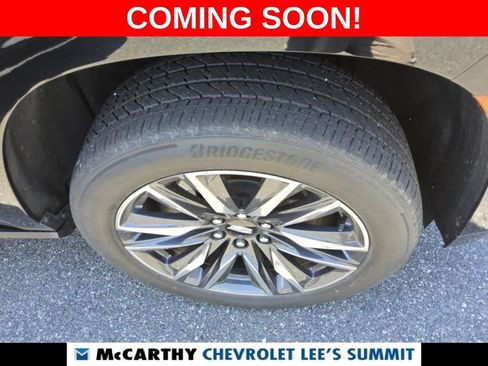 Used 2023 Cadillac Escalade ESV Sport w/ Touring Package AWD/4WD image 6