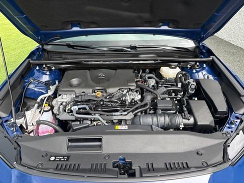 Used 2025 Toyota Camry XSE FWD image 23