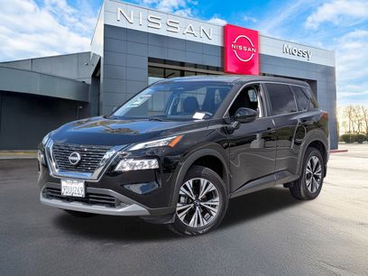 Used 2023 Nissan Rogue SV