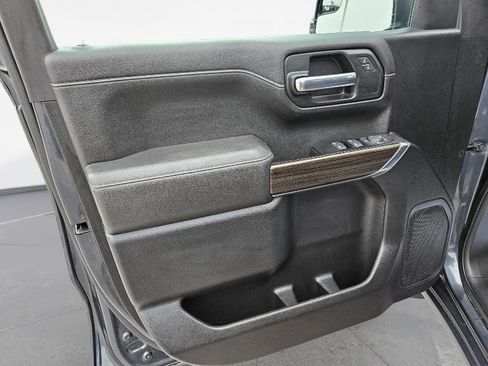 Used 2022 Chevrolet Silverado 1500 LT image 21