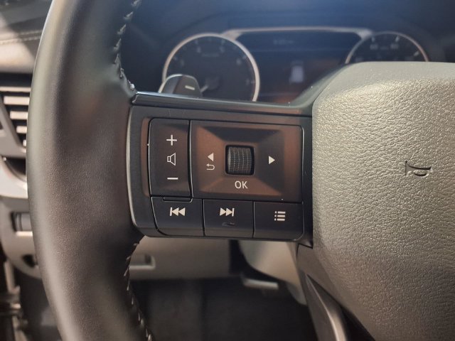 Used 2026 Nissan Rogue SV AWD/4WD image 6