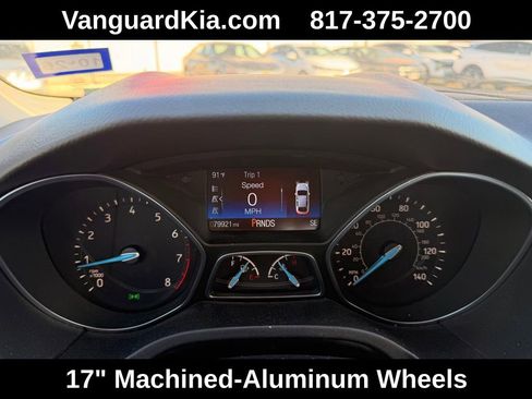 Used 2017 Ford Focus SEL image 19