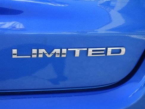 Used 2024 Jeep Compass Limited AWD/4WD image 7