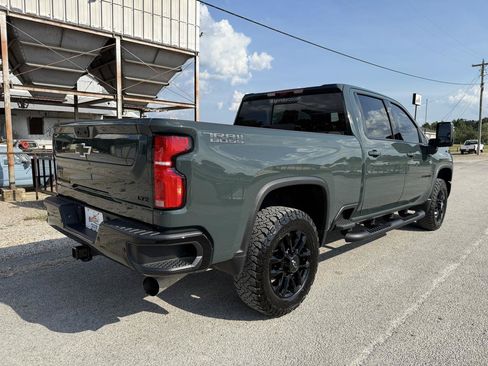 Used 2025 Chevrolet Silverado 2500 LTZ w/ Trail Boss Package AWD/4WD image 7