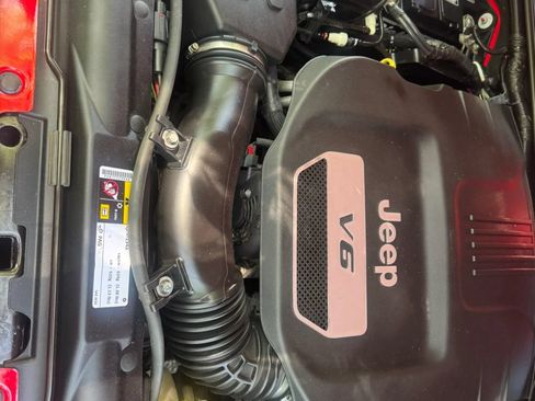 Used 2014 Jeep Wrangler Unlimited Sport w/ Quick Order Package 24S AWD/4WD image 27
