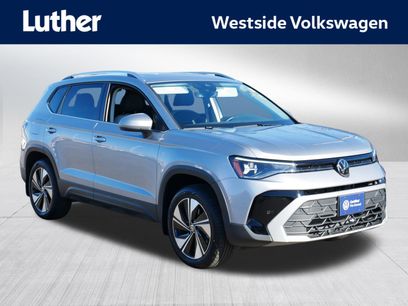 Certified 2025 Volkswagen Taos SE