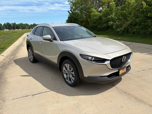 Used 2023 MAZDA CX-30 AWD 2.5 S w/ Select Package image 11