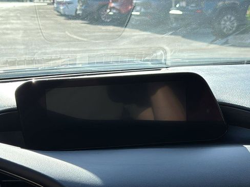 Used 2022 MAZDA MAZDA3 s image 16