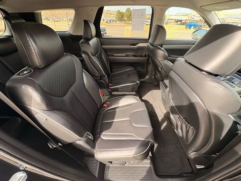 Used 2023 Hyundai Palisade SEL image 37
