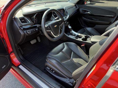 Used 2014 Chevrolet SS image 8