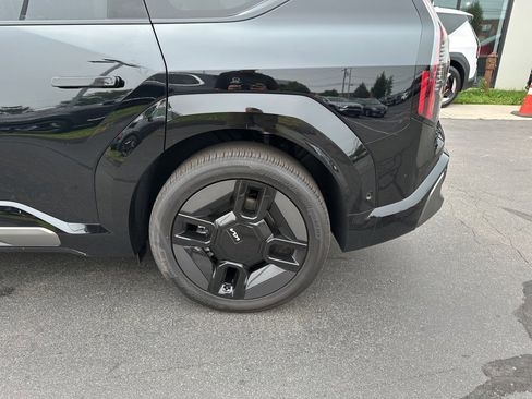New 2026 Kia EV9 GT-Line image 12