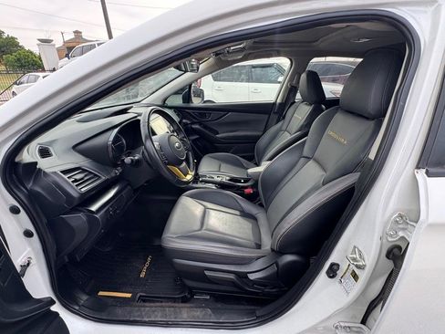 Used 2022 Subaru Crosstrek 2.5i Sport w/ Moonroof Package AWD/4WD image 9