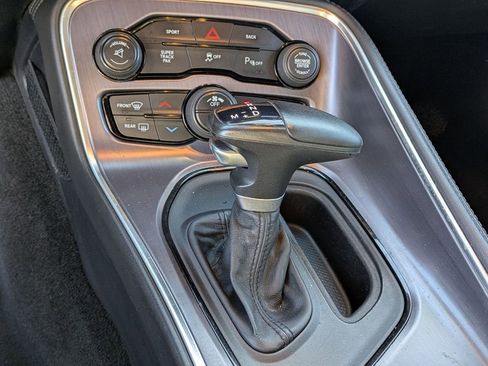 Used 2016 Dodge Challenger R/T Scat Pack image 10