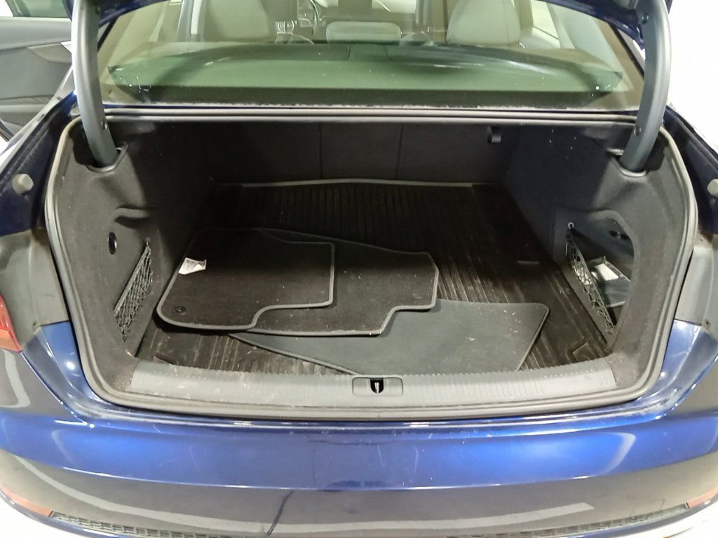 Used 2019 Audi A4 2.0T Premium w/ Convenience Package AWD/4WD image 11