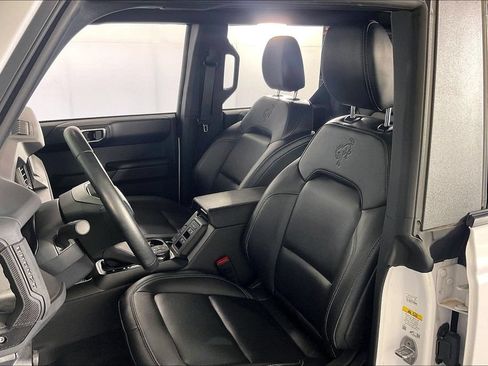 Used 2025 Ford Bronco Badlands AWD/4WD image 34