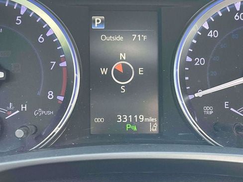 Used 2019 Toyota Highlander Limited w/ Protection Package #3 AWD/4WD image 30