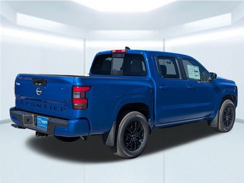 New 2026 Nissan Frontier SV w/ All-Weather Content Package image 6