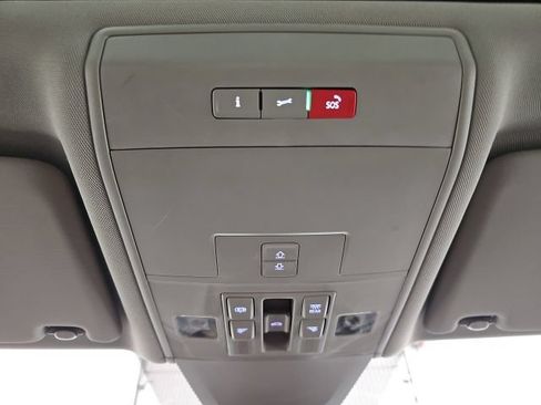Used 2023 Volkswagen Atlas SEL Premium AWD/4WD image 27