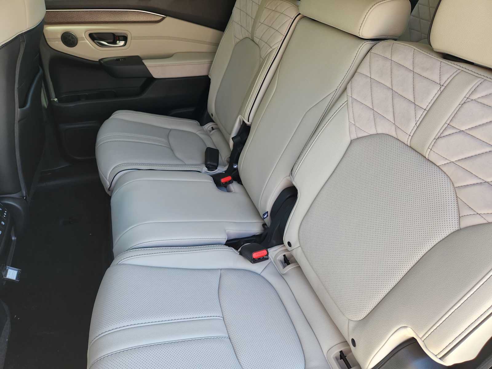 New 2026 Honda Pilot Elite image 23