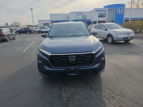 Used 2024 Honda CR-V EX image 2
