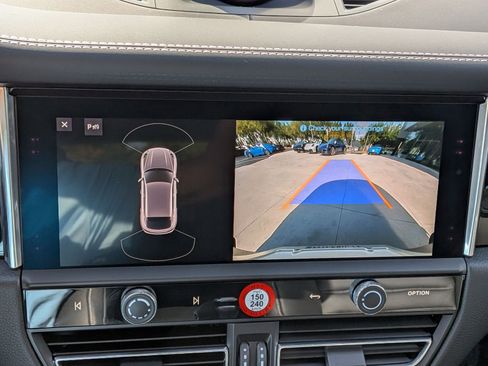 New 2026 Porsche Macan S image 19