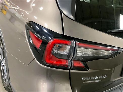 Used 2021 Subaru Outback Limited AWD/4WD image 29