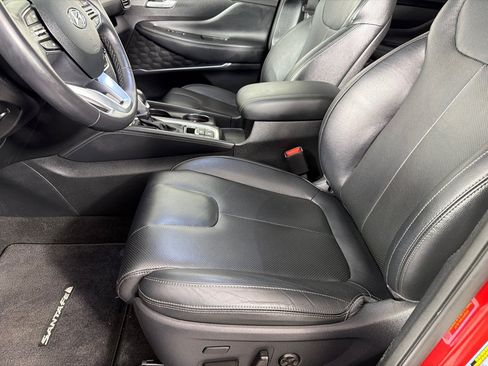 Used 2019 Hyundai Santa Fe AWD image 12