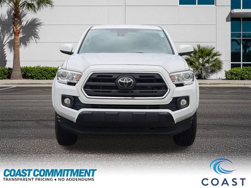 Used 2019 Toyota Tacoma SR5 image 2