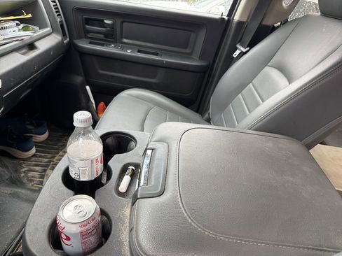 Used 2018 RAM 3500 Tradesman image 15