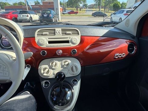 Used 2014 FIAT 500 Pop FWD image 18