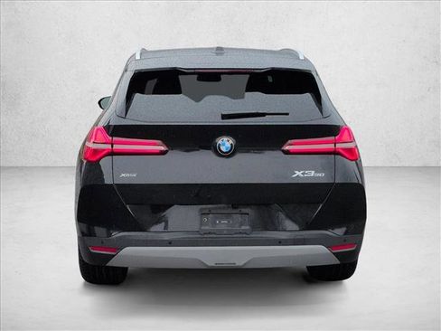 Used 2025 BMW X3 xDrive30i w/ Premium Package image 8