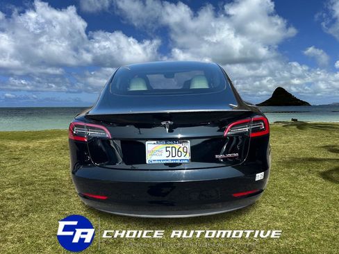 Used 2023 Tesla Model 3 Performance image 6