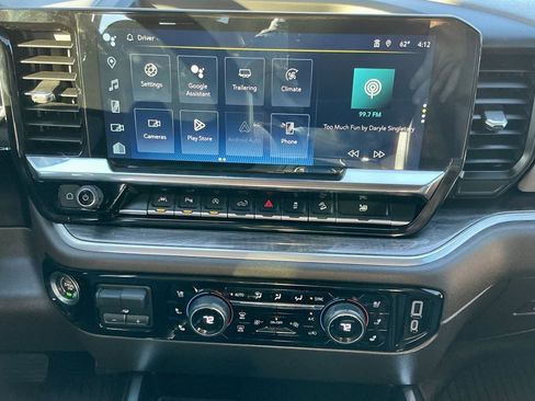 Used 2022 Chevrolet Silverado 1500 LTZ w/ LTZ Premium Package image 35