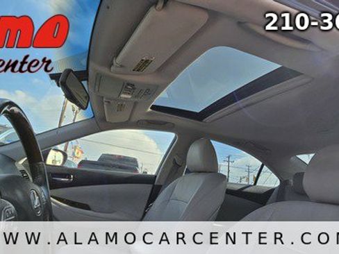 Used 2011 Lexus ES 350 Sedan image 39