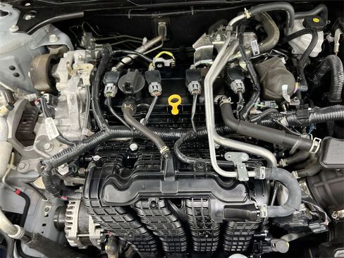 Used 2024 Nissan Altima 2.5 SV image 24