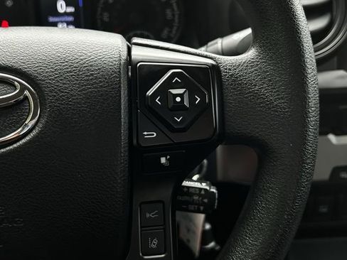 Used 2022 Toyota Tacoma SR w/ SR Convenience Package image 14