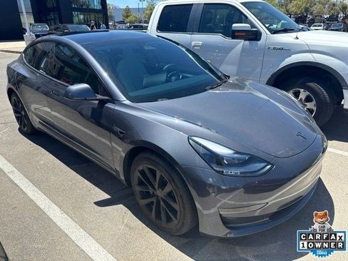 Used 2023 Tesla Model 3 Standard Range RWD image 2