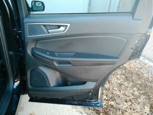 Used 2024 Ford Edge SEL image 23