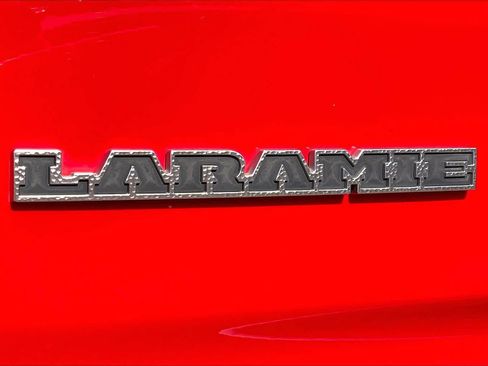 Used 2023 RAM 1500 Laramie AWD/4WD image 31