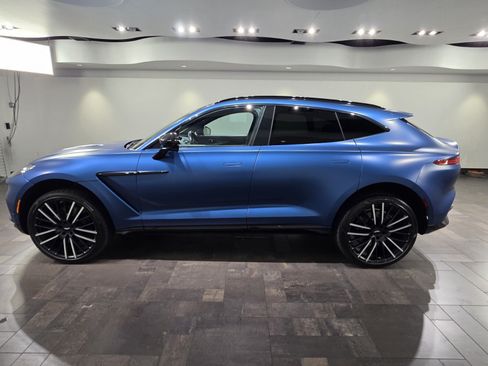 Used 2023 Aston Martin DBX AWD/4WD image 22