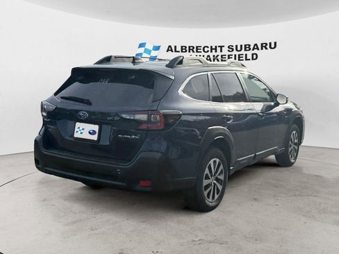 New 2025 Subaru Outback Premium image 5