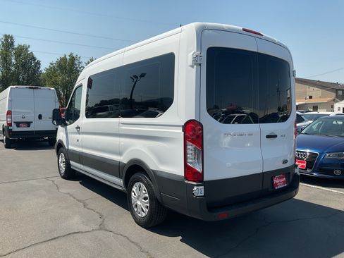 Used 2015 Ford Transit 150 XLT RWD image 7