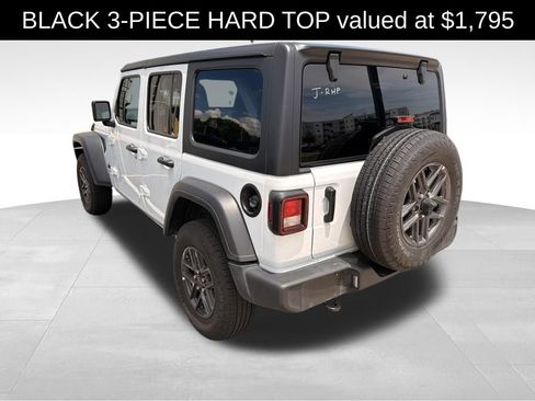 Used 2025 Jeep Wrangler Unlimited Sport AWD/4WD image 4