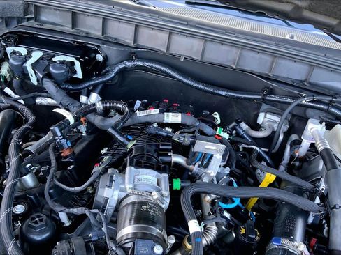 Certified 2022 Ford Bronco Outer Banks w/ Sasquatch Package image 29